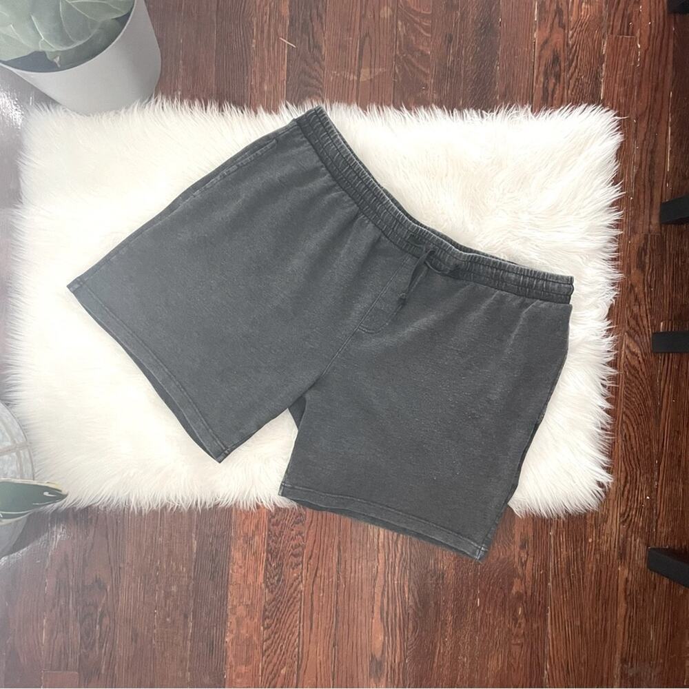 Men’s Dark Heather Grey Shorts Sweatpant size 2XL